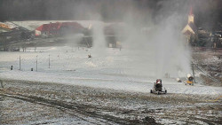 Horní část sjezdovky skiareálu Hlubočky