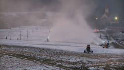 Horní část sjezdovky skiareálu Hlubočky