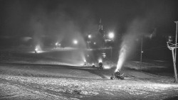 Horní část sjezdovky skiareálu Hlubočky