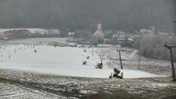 Horní část sjezdovky skiareálu Hlubočky