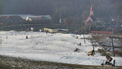 Horní část sjezdovky skiareálu Hlubočky