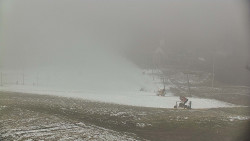 Horní část sjezdovky skiareálu Hlubočky