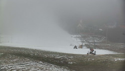 Horní část sjezdovky skiareálu Hlubočky