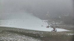 Horní část sjezdovky skiareálu Hlubočky