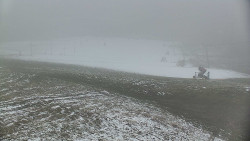 Horní část sjezdovky skiareálu Hlubočky