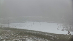 Horní část sjezdovky skiareálu Hlubočky