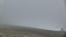 Horní část sjezdovky skiareálu Hlubočky