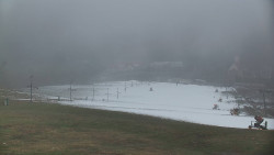 Horní část sjezdovky skiareálu Hlubočky