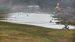 Horní část sjezdovky skiareálu Hlubočky