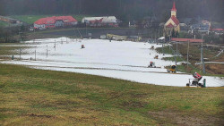 Horní část sjezdovky skiareálu Hlubočky