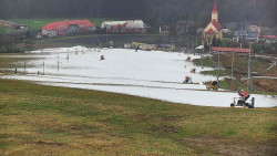 Horní část sjezdovky skiareálu Hlubočky