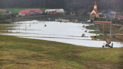 Horní část sjezdovky skiareálu Hlubočky