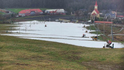 Horní část sjezdovky skiareálu Hlubočky