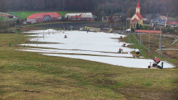Horní část sjezdovky skiareálu Hlubočky
