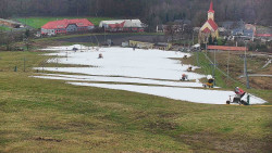 Horní část sjezdovky skiareálu Hlubočky