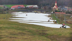 Horní část sjezdovky skiareálu Hlubočky