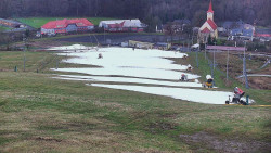 Horní část sjezdovky skiareálu Hlubočky