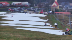 Horní část sjezdovky skiareálu Hlubočky