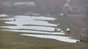 Skiareál Hlubočky - Horní část sjezdovky skiareálu Hlubočky - 7.12.2025 v 08:00 Skiareál Hlubočky - Horní část sjezdovky skiareálu Hlubočky - 7.12.2025 v 08:00