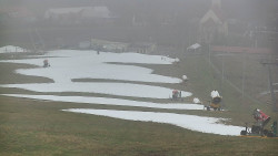 Horní část sjezdovky skiareálu Hlubočky