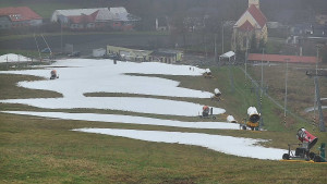 Skiareál Hlubočky - Horní část sjezdovky skiareálu Hlubočky - 7.12.2025 v 10:00 Skiareál Hlubočky - Horní část sjezdovky skiareálu Hlubočky - 7.12.2025 v 10:00