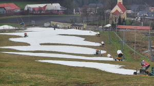 Skiareál Hlubočky - Horní část sjezdovky skiareálu Hlubočky - 7.12.2025 v 13:00 Skiareál Hlubočky - Horní část sjezdovky skiareálu Hlubočky - 7.12.2025 v 13:00
