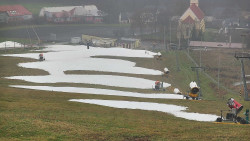 Horní část sjezdovky skiareálu Hlubočky