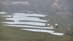 Horní část sjezdovky skiareálu Hlubočky