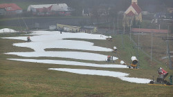 Horní část sjezdovky skiareálu Hlubočky
