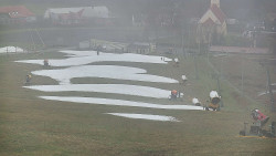 Horní část sjezdovky skiareálu Hlubočky