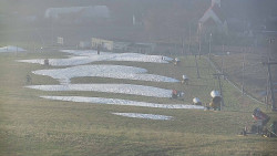 Horní část sjezdovky skiareálu Hlubočky