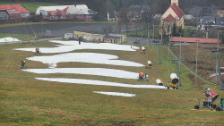 Horní část sjezdovky skiareálu Hlubočky