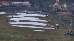 Horní část sjezdovky skiareálu Hlubočky