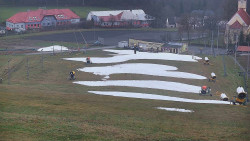 Horní část sjezdovky skiareálu Hlubočky