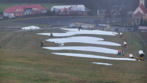 Skiareál Hlubočky - Horní část sjezdovky skiareálu Hlubočky - 15.12.2025 v 07:45 Skiareál Hlubočky - Horní část sjezdovky skiareálu Hlubočky - 15.12.2025 v 07:45