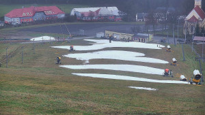 Skiareál Hlubočky - Horní část sjezdovky skiareálu Hlubočky - 15.12.2025 v 08:15 Skiareál Hlubočky - Horní část sjezdovky skiareálu Hlubočky - 15.12.2025 v 08:15