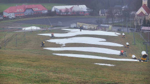 Skiareál Hlubočky - Horní část sjezdovky skiareálu Hlubočky - 15.12.2025 v 08:35 Skiareál Hlubočky - Horní část sjezdovky skiareálu Hlubočky - 15.12.2025 v 08:35