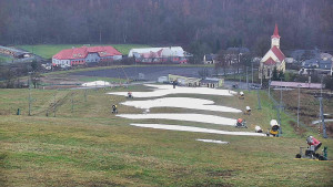 Skiareál Hlubočky - Horní část sjezdovky skiareálu Hlubočky - 15.12.2025 v 11:05 Skiareál Hlubočky - Horní část sjezdovky skiareálu Hlubočky - 15.12.2025 v 11:05