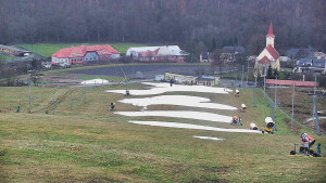 Skiareál Hlubočky - Horní část sjezdovky skiareálu Hlubočky - 15.12.2025 v 13:00 Skiareál Hlubočky - Horní část sjezdovky skiareálu Hlubočky - 15.12.2025 v 13:00