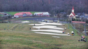 Skiareál Hlubočky - Horní část sjezdovky skiareálu Hlubočky - 15.12.2025 v 14:40 Skiareál Hlubočky - Horní část sjezdovky skiareálu Hlubočky - 15.12.2025 v 14:40