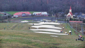 Skiareál Hlubočky - Horní část sjezdovky skiareálu Hlubočky - 15.12.2025 v 14:45 Skiareál Hlubočky - Horní část sjezdovky skiareálu Hlubočky - 15.12.2025 v 14:45