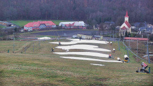 Skiareál Hlubočky - Horní část sjezdovky skiareálu Hlubočky - 15.12.2025 v 15:05 Skiareál Hlubočky - Horní část sjezdovky skiareálu Hlubočky - 15.12.2025 v 15:05