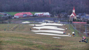 Skiareál Hlubočky - Horní část sjezdovky skiareálu Hlubočky - 15.12.2025 v 15:25 Skiareál Hlubočky - Horní část sjezdovky skiareálu Hlubočky - 15.12.2025 v 15:25