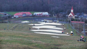 Skiareál Hlubočky - Horní část sjezdovky skiareálu Hlubočky - 15.12.2025 v 15:30 Skiareál Hlubočky - Horní část sjezdovky skiareálu Hlubočky - 15.12.2025 v 15:30