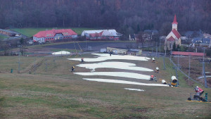 Skiareál Hlubočky - Horní část sjezdovky skiareálu Hlubočky - 15.12.2025 v 15:45 Skiareál Hlubočky - Horní část sjezdovky skiareálu Hlubočky - 15.12.2025 v 15:45