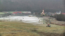 Horní část sjezdovky skiareálu Hlubočky