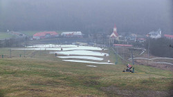 Horní část sjezdovky skiareálu Hlubočky