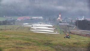 Skiareál Hlubočky - Horní část sjezdovky skiareálu Hlubočky - 19.12.2025 v 12:30 Skiareál Hlubočky - Horní část sjezdovky skiareálu Hlubočky - 19.12.2025 v 12:30