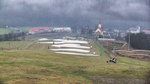 Skiareál Hlubočky - Horní část sjezdovky skiareálu Hlubočky - 19.12.2025 v 13:05 Skiareál Hlubočky - Horní část sjezdovky skiareálu Hlubočky - 19.12.2025 v 13:05