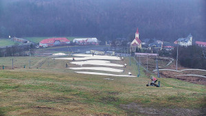 Skiareál Hlubočky - Horní část sjezdovky skiareálu Hlubočky - 19.12.2025 v 15:10 Skiareál Hlubočky - Horní část sjezdovky skiareálu Hlubočky - 19.12.2025 v 15:10